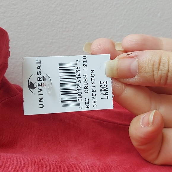 NWT Harry Potter Gryffindor Kids T-Shirt - Picture 3 of 5